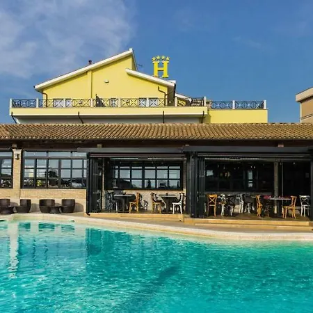 Hotel Villa Tirreno-3